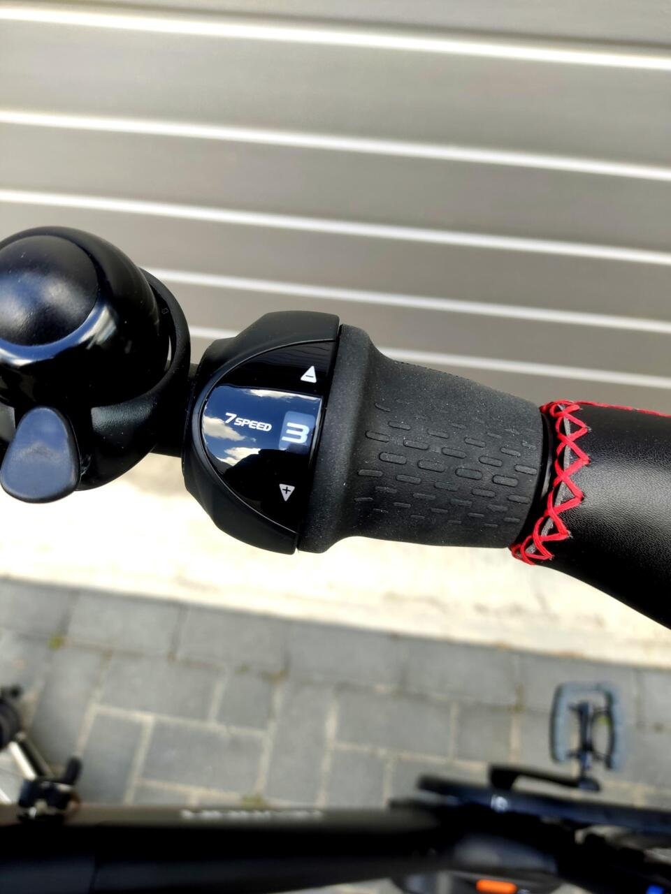 Devron 28426 City e-bike lage instap 80NM Middenmotor Zwart (L) - Afbeelding 8