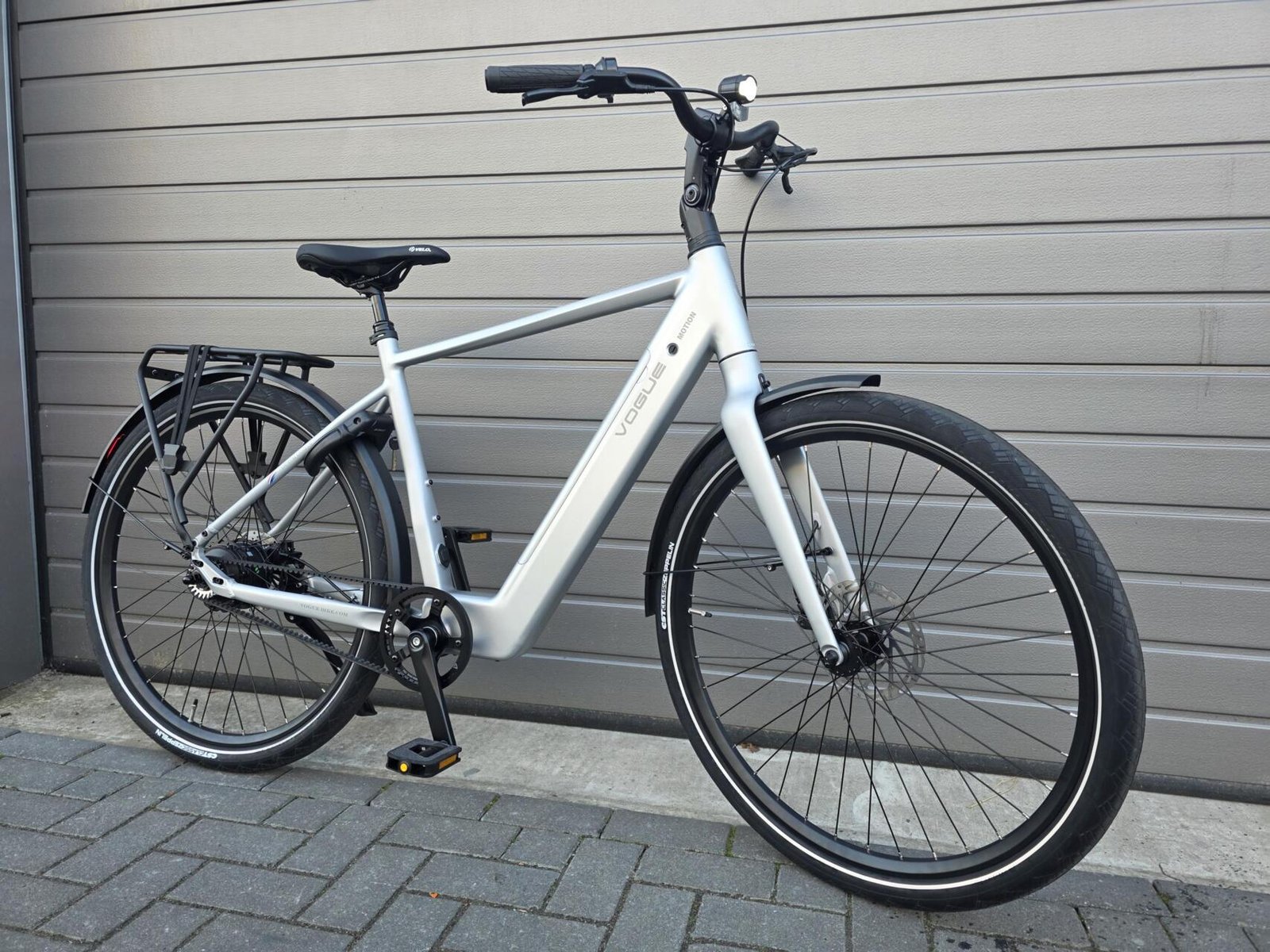 Vogue Motion Man Matt Titanium Grey 2026 e-bike met riemaandrijving en automatische versnelling! - Afbeelding 2