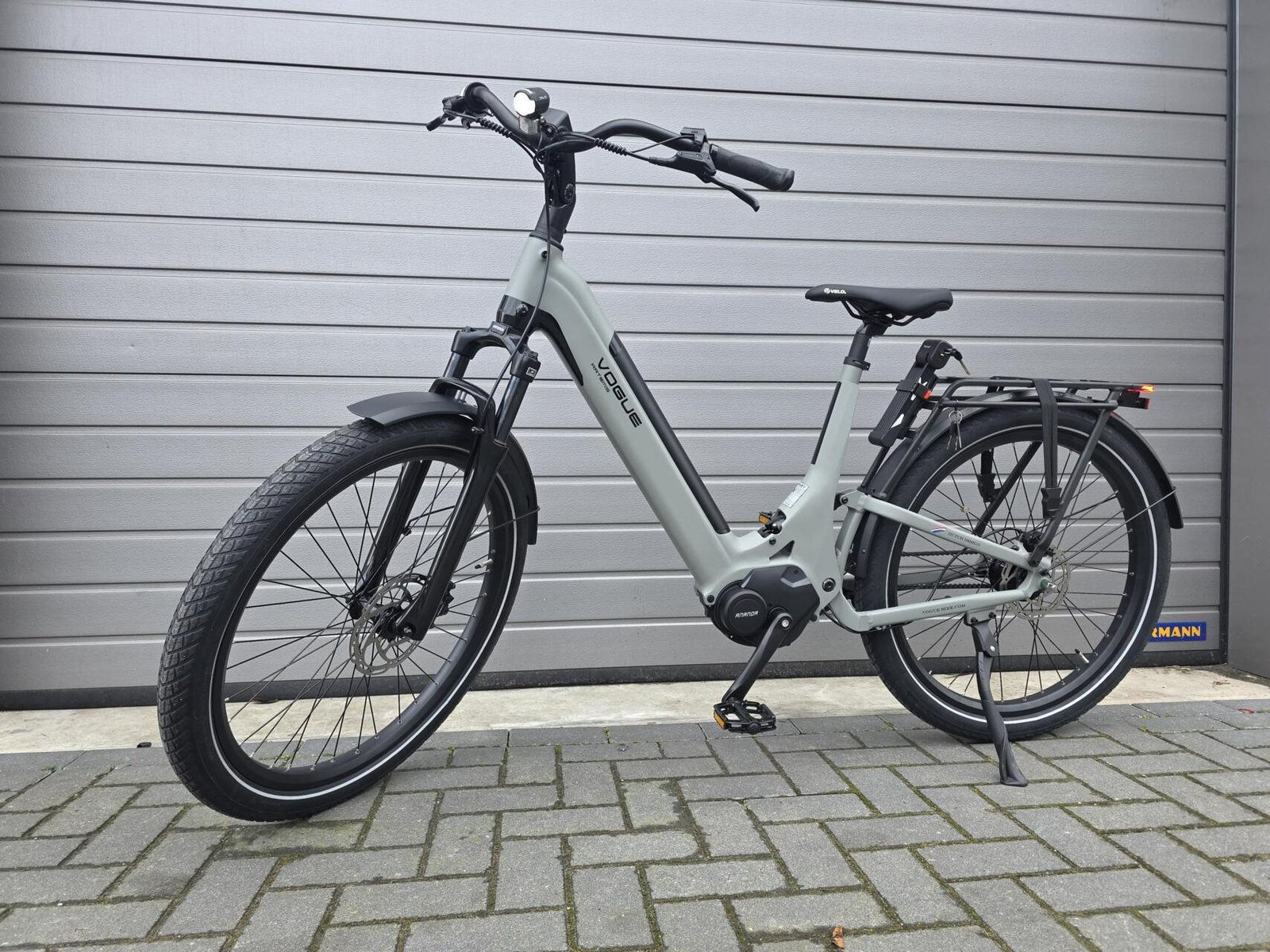 Vogue Artemis Matt Grey 2026 Volgeveerde elektrische fiets met riemaandrijving en middenmotor! - Afbeelding 16