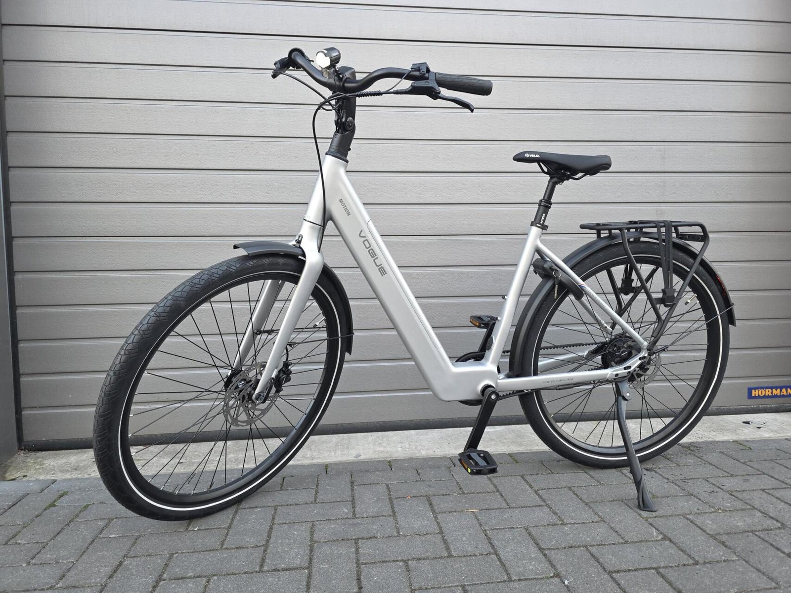 Vogue Motion Matt Titanium Grey 2026 e-bike met riemaandrijving en automatische versnelling! - Afbeelding 18