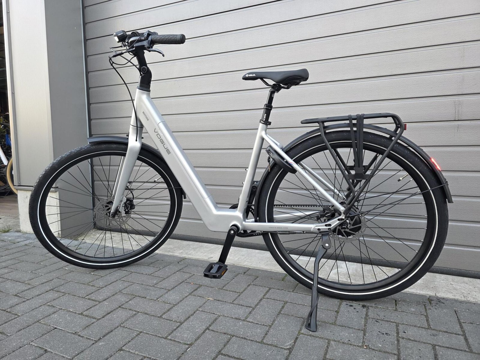 Vogue Motion Matt Titanium Grey 2026 e-bike met riemaandrijving en automatische versnelling! - Afbeelding 19