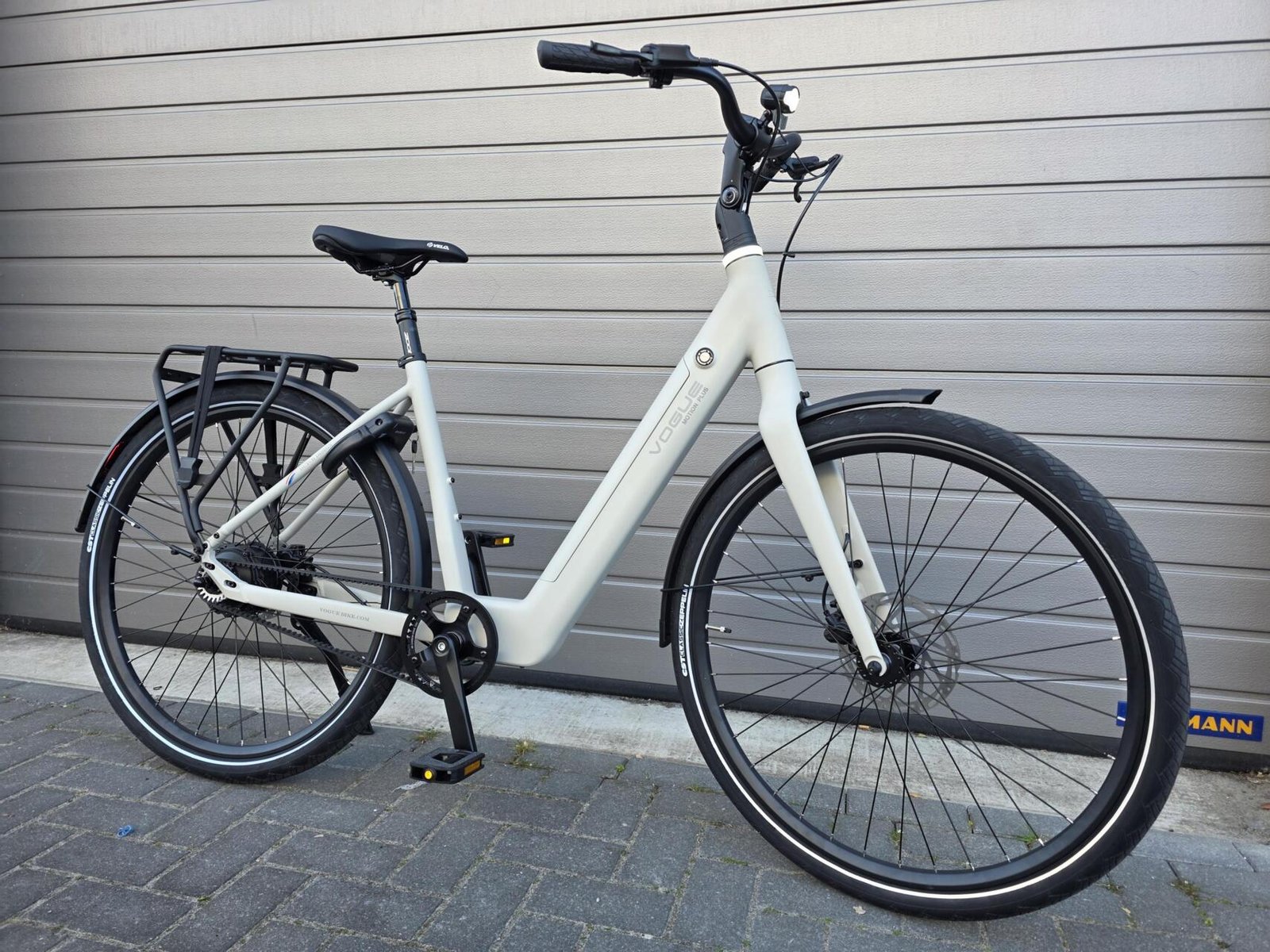 Vogue Motion Plus e-bike Grey met automatische versnelling en riemaandrijving Model: 2026 - Afbeelding 3