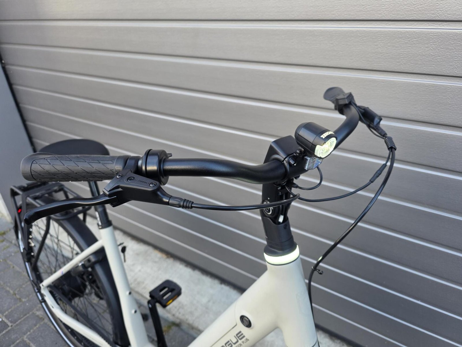Vogue Motion Plus e-bike Grey met automatische versnelling en riemaandrijving Model: 2026 - Afbeelding 6