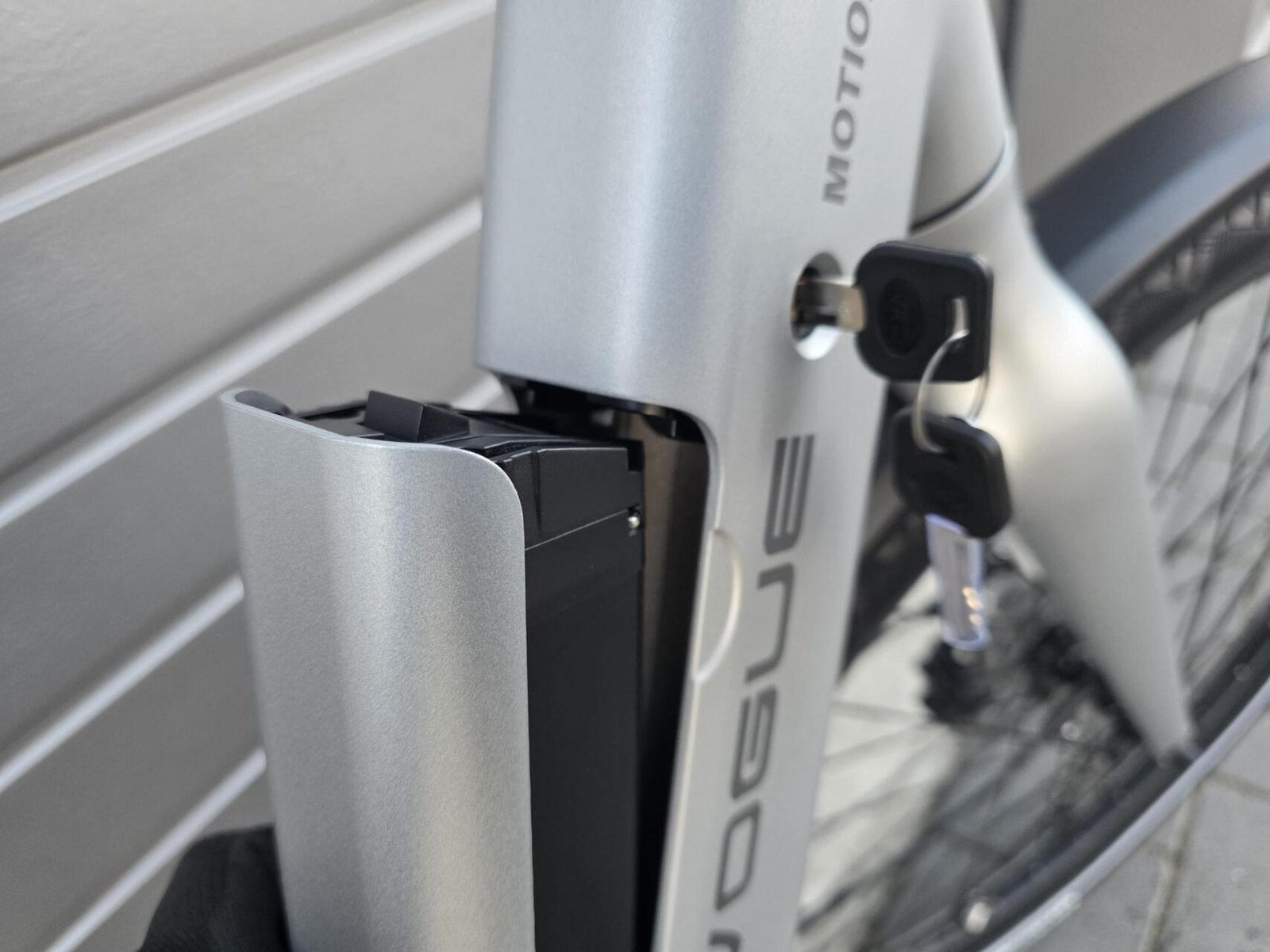 Vogue Motion Matt Titanium Grey 2026 e-bike met riemaandrijving en automatische versnelling! - Afbeelding 8