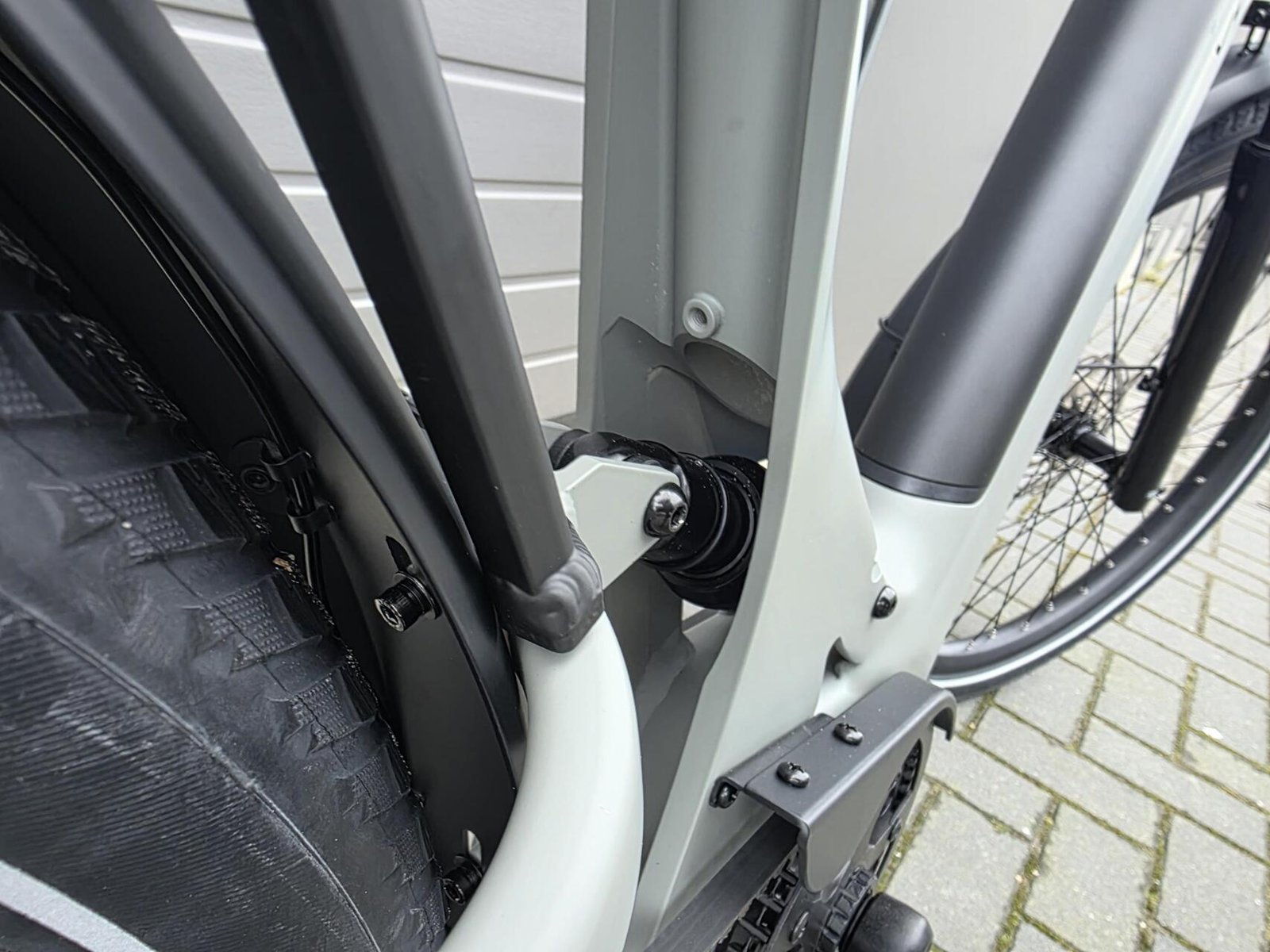 Vogue Artemis Matt Grey 2026 Volgeveerde elektrische fiets met riemaandrijving en middenmotor! - Afbeelding 10