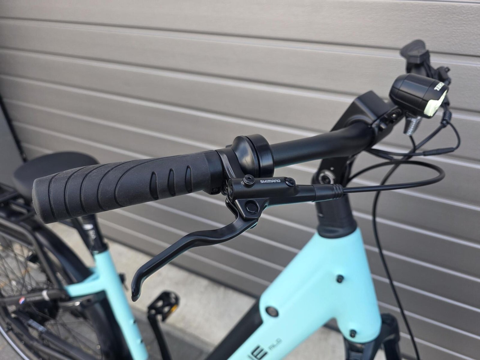 NIEUW Vogue Milo urban ebike elektrische damesfiets met riem - Afbeelding 5